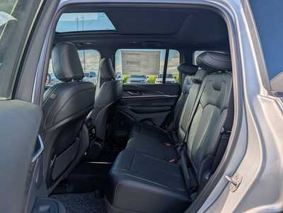 2026 Jeep Grand Cherokee, $47328. Photo 6