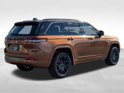 2026 Jeep Grand Cherokee, $58540. Photo 2