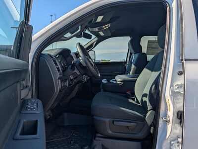 2026 RAM 2500 Crew Cab, $56342. Photo 5
