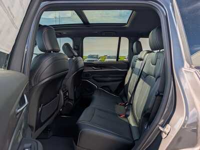 2026 Jeep Grand Cherokee, $47782. Photo 6