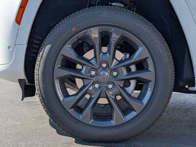 2026 Jeep Grand Cherokee, $48142. Photo 4