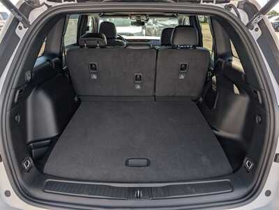 2026 Jeep Grand Cherokee, $48142. Photo 7