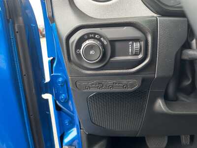 2026 Jeep Wrangler, $45880. Photo 11