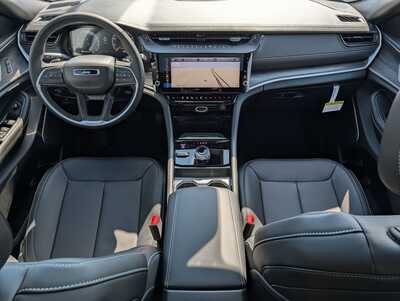 2026 Jeep Grand Cherokee, $48142. Photo 8