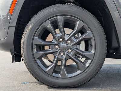 2026 Jeep Grand Cherokee L, $50873. Photo 4