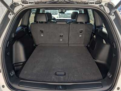 2026 Jeep Grand Cherokee, $46776. Photo 7