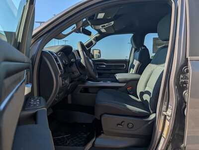 2026 RAM 1500 Crew Cab, $54897. Photo 5