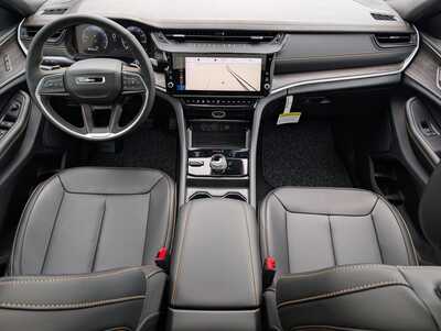 2026 Jeep Grand Cherokee, $44116. Photo 10