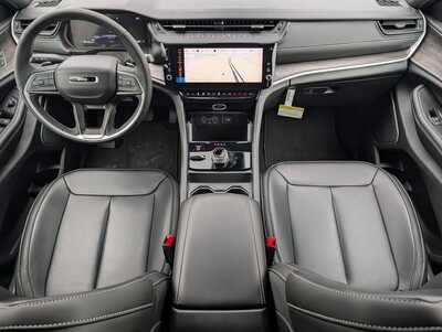 2026 Jeep Grand Cherokee, $44284. Photo 8