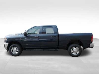 2026 RAM 3500 Crew Cab, $69024. Photo 3
