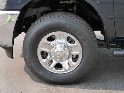 2026 RAM 3500 Crew Cab, $69024. Photo 4