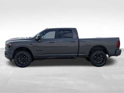 2026 RAM 3500 Crew Cab, $80557. Photo 3