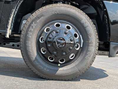 2026 RAM 3500 Crew Cab, $82733. Photo 4
