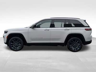 2026 Jeep Grand Cherokee, $46776. Photo 3