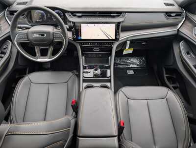 2026 Jeep Grand Cherokee, $46776. Photo 8