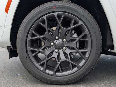 2026 Jeep Grand Cherokee, $58884. Photo 4