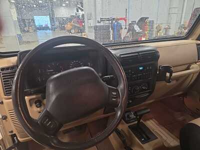 2000 Jeep Wrangler, $17000. Photo 4