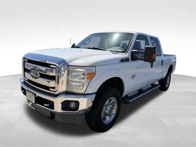 2011 Ford F350 Crew Cab, $15000. Photo 3