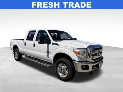 2011 Ford F350 Crew Cab, $15000. Photo 1