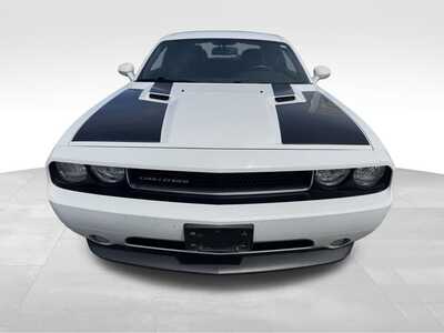 2013 Dodge Challenger, $13000. Photo 7
