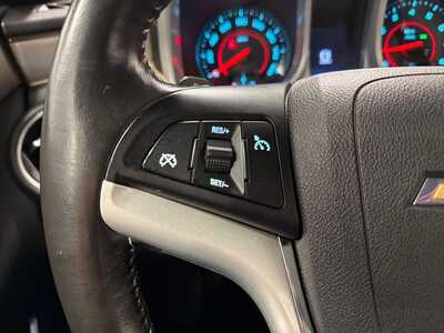 2015 Chevrolet Camaro, $15500. Photo 9