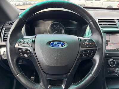 2016 Ford Explorer, $15000. Photo 12