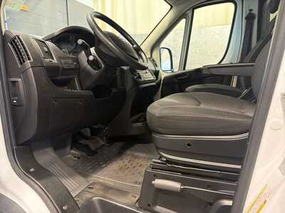 2017 RAM ProMaster Cargo, $14800. Photo 3