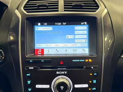 2018 Ford Explorer, $12500. Photo 8