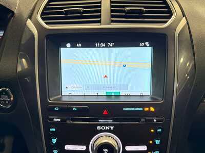 2018 Ford Explorer, $12500. Photo 9