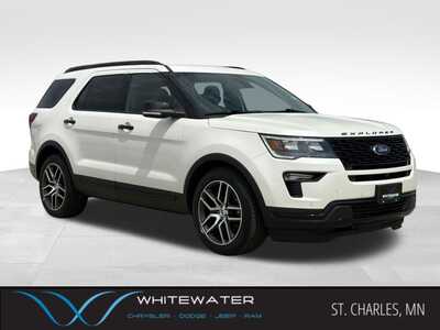 2018 Ford Explorer, $12500. Photo 1