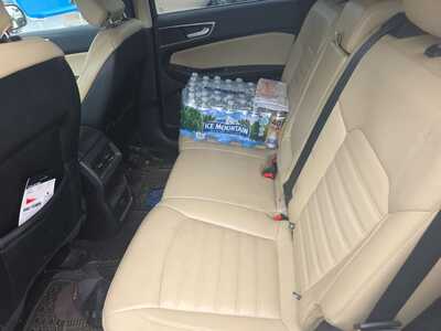 2018 Ford Edge, $13500. Photo 8