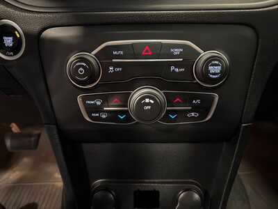 2019 Dodge Charger, $20000. Photo 6