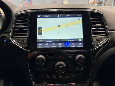 2021 Jeep Grand Cherokee, $20900. Photo 8