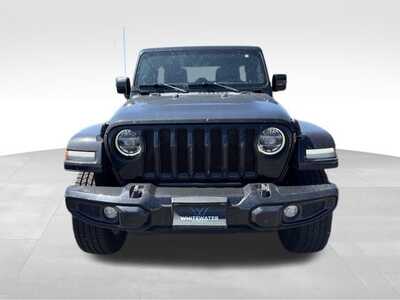2022 Jeep Wrangler Unlimited, $35000. Photo 2