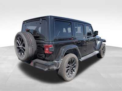 2022 Jeep Wrangler Unlimited, $35000. Photo 6