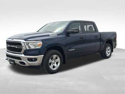 2023 RAM 1500 Crew Cab, $37500. Photo 2