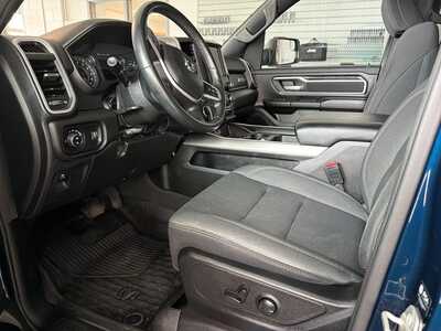 2023 RAM 1500 Crew Cab, $37500. Photo 4