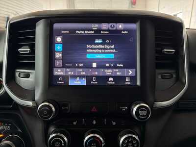 2023 RAM 1500 Crew Cab, $37500. Photo 7