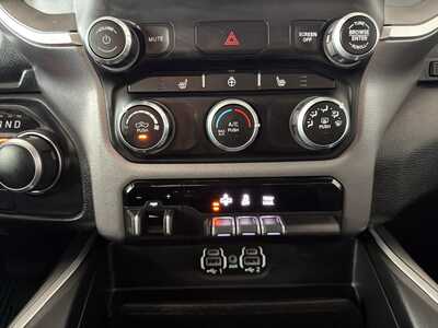 2023 RAM 1500 Crew Cab, $37500. Photo 9