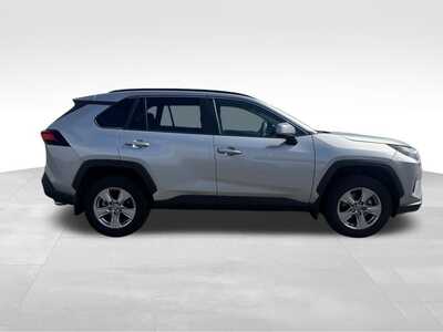2023 Toyota RAV4, $36500. Photo 2