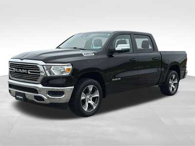 2023 RAM 1500 Crew Cab, $42000. Photo 2