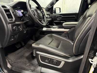 2023 RAM 1500 Crew Cab, $42000. Photo 4