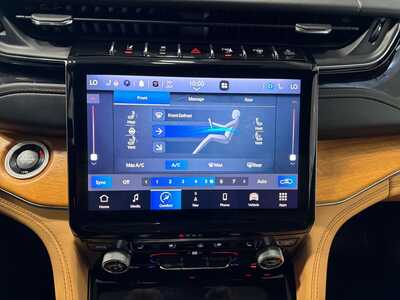 2023 Jeep Grand Cherokee L, $42500. Photo 10
