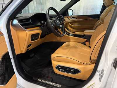 2023 Jeep Grand Cherokee L, $42500. Photo 4