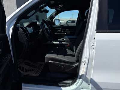 2023 RAM 1500 Crew Cab, $34500. Photo 4