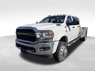 2024 RAM 5500 Crew Cab, $70000. Photo 3