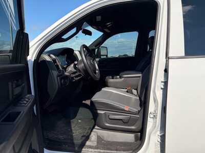 2024 RAM 5500 Crew Cab, $70000. Photo 8