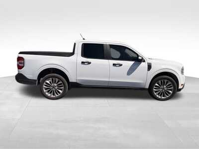 2024 Ford Maverick, $26500. Photo 6