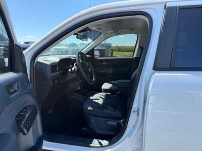 2024 Ford Maverick, $26500. Photo 8