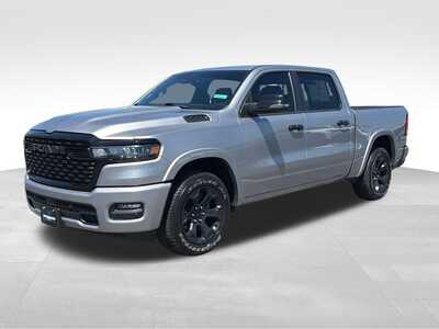 2025 RAM 1500 Crew Cab, $39500. Photo 2